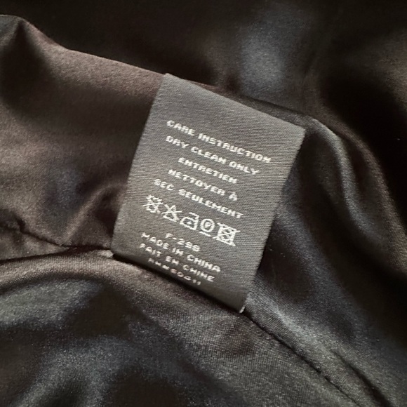 Vince Camuto black faux fur vest - Picture 5 of 8